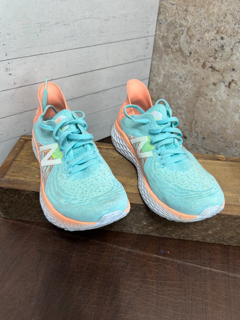 Women’s New Balance Fresh Foam Sneakers – Teal and Peach – Size 7.5